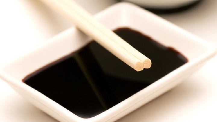 晚上只吃水果能减肥吗?减肥期间晚餐怎么吃?-易网<a data-cke-saved-href=http://www.ewebol.com/ href=http://www.ewebol.com/ target=_blank class=infotextkey>健康养生</a>网 晚上只吃水果能减肥吗?减肥期间晚餐怎么吃?